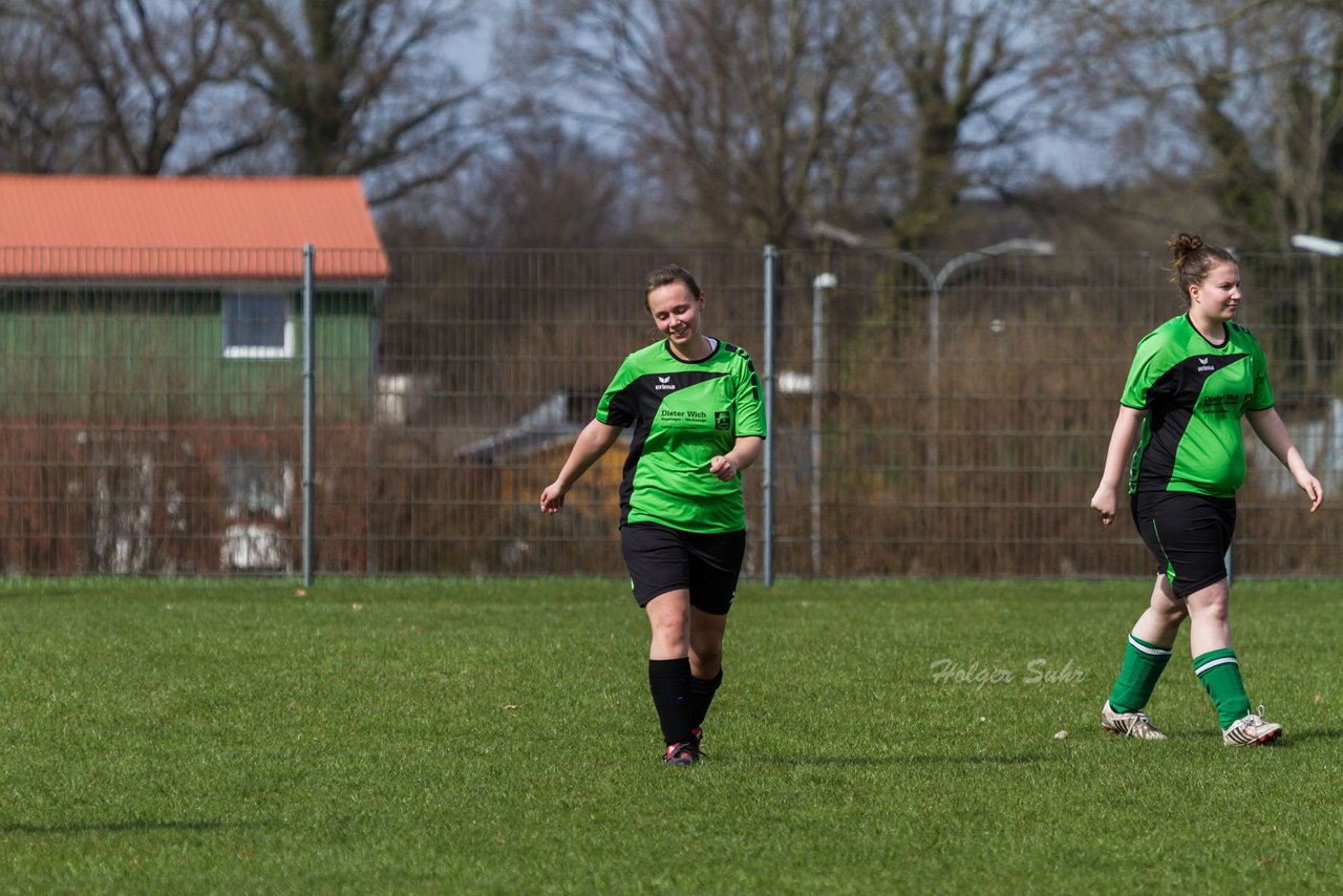 Bild 301 - Frauen Schmalfelder SV - TSV Siems : Ergebnis: 1:0